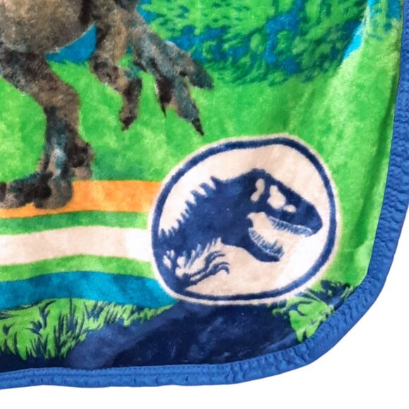 Jurassic World Dominion T-Rex Dinosaur Throw Blanket 48” X 36” - Picture 2 of 6